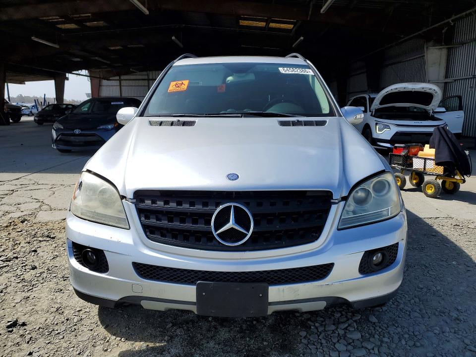 Продажа на аукционе авто 2006 Mercedes-benz Ml, vin: 4JGBB86E86A104335, номер лота: 64582386