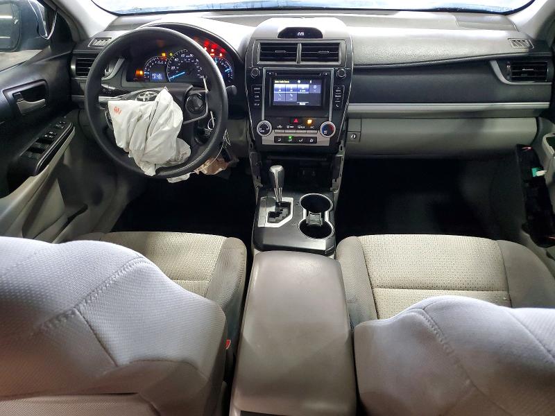 2014 Toyota Camry მანქანა იყიდება აუქციონზე, vin: 4T4BF1FKXER443585, აუქციონის ნომერი: 64689266