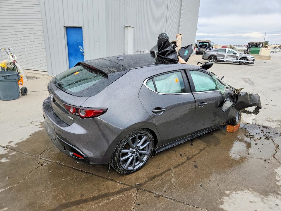 Продаж на аукціоні авто 2019 Mazda 3, vin: JM1BPAMMXK1141761, номер лоту: 66272196