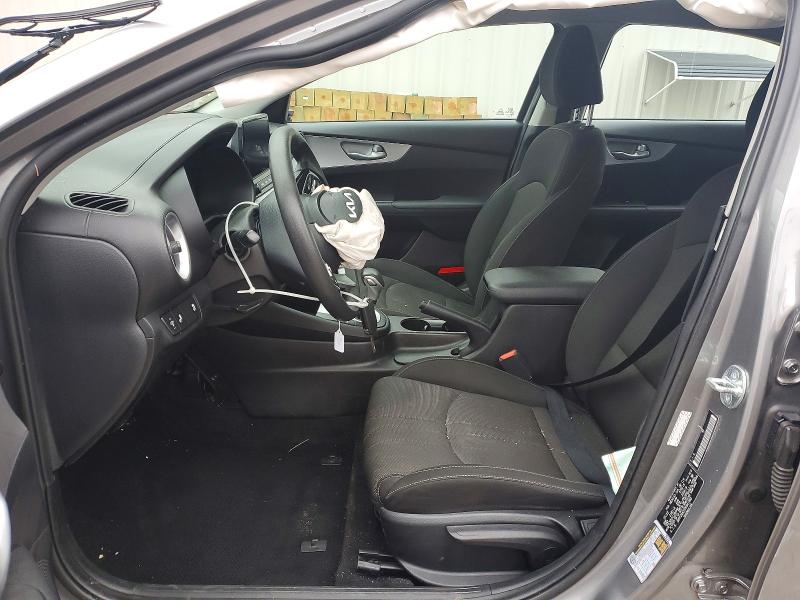 65868646 :رقم المزاد ، 3KPF24AD3PE641982 vin ، 2023 Kia Forte مزاد بيع