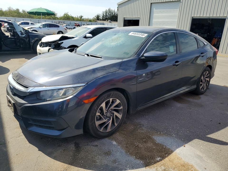 2017 Honda Civic მანქანა იყიდება აუქციონზე, vin: 2HGFC2F78HH555417, აუქციონის ნომერი: 64655346