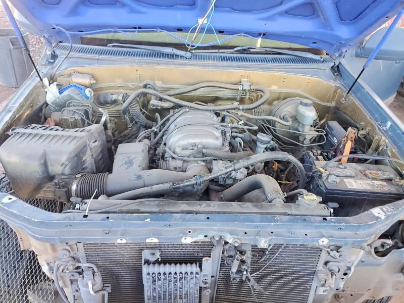 2002 Toyota Sequoia მანქანა იყიდება აუქციონზე, vin: 5TDBT48A22S060477, აუქციონის ნომერი: 65553656
