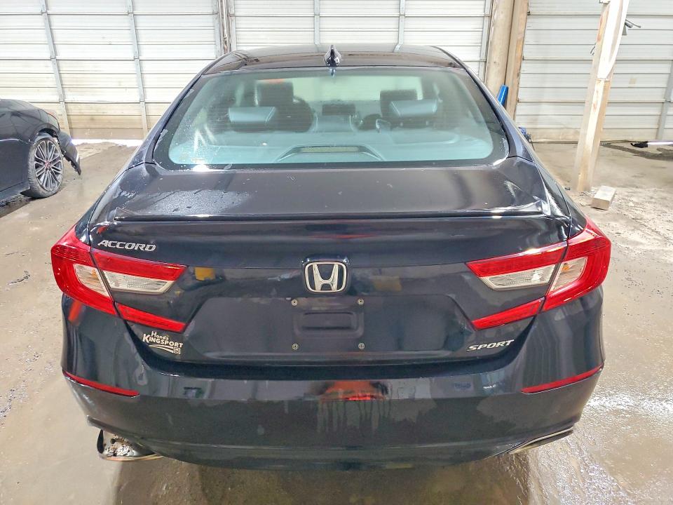 Продажа на аукционе авто 2018 Honda Accord, vin: 1HGCV1F39JA133410, номер лота: 63159126