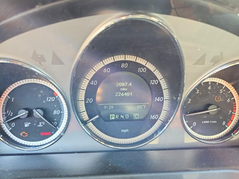 2010 Mercedes-benz C მანქანა იყიდება აუქციონზე, vin: WDDGF5EB0AR104608, აუქციონის ნომერი: 66134606