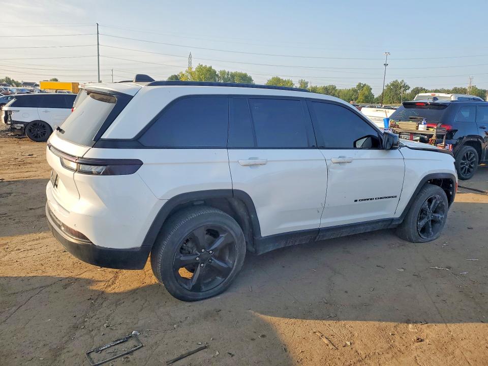 2022 Jeep Grand Cherokee მანქანა იყიდება აუქციონზე, vin: 1C4RJHAG7N8573727, აუქციონის ნომერი: 66094696