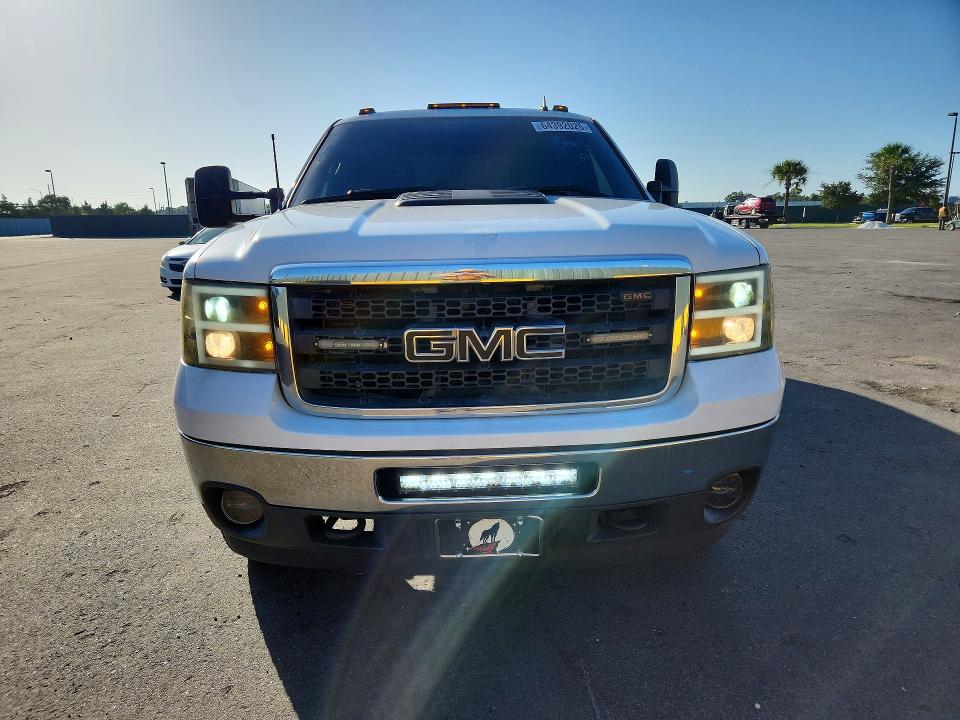 Продаж на аукціоні авто 2011 Gmc Sierra, vin: 1GT424C83BF146493, номер лоту: 64392026