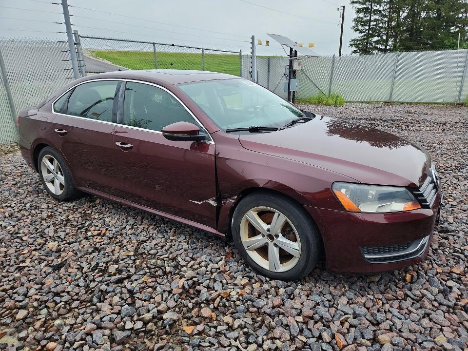 65653626 :رقم المزاد ، 1VWBH7A39CC051368 vin ، 2012 Volkswagen Passat مزاد بيع