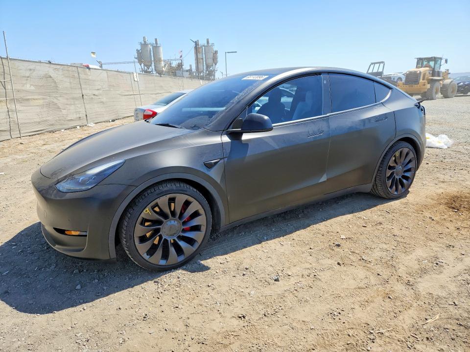 Auction sale of the 2021 Tesla Model Y, vin: 5YJYGDEF7MF277657, lot number: 66112096