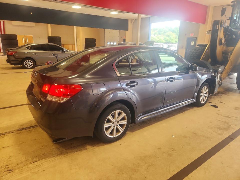 66419216 :رقم المزاد ، 4S3BMBC61C3002075 vin ، 2012 Subaru Legacy مزاد بيع