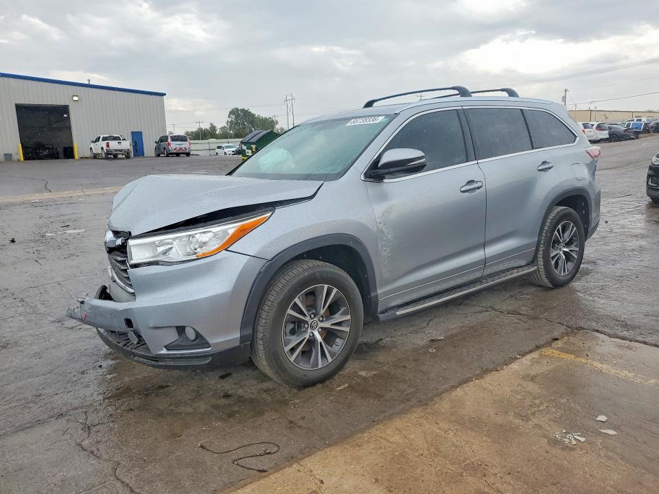 Продаж на аукціоні авто 2016 Toyota Highlander, vin: 5TDKKRFH4GS156747, номер лоту: 66738336