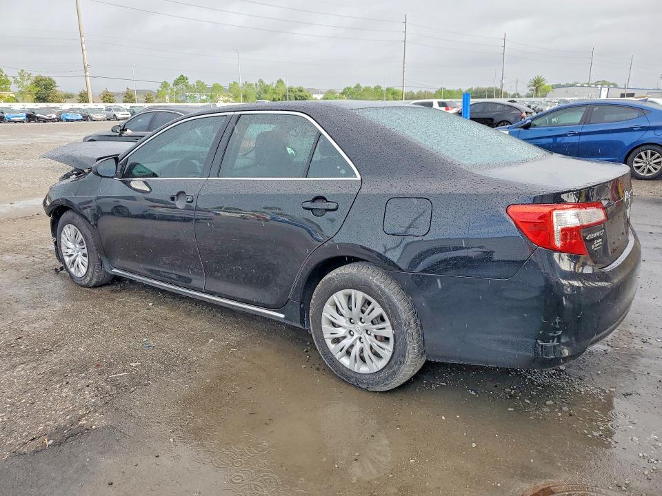 2012 Toyota Camry მანქანა იყიდება აუქციონზე, vin: 4T1BF1FK6CU124823, აუქციონის ნომერი: 63488196