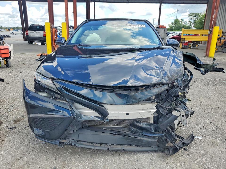 Продажа на аукционе авто 2021 Toyota Camry, vin: 4T1G11AK0MU535387, номер лота: 65880616