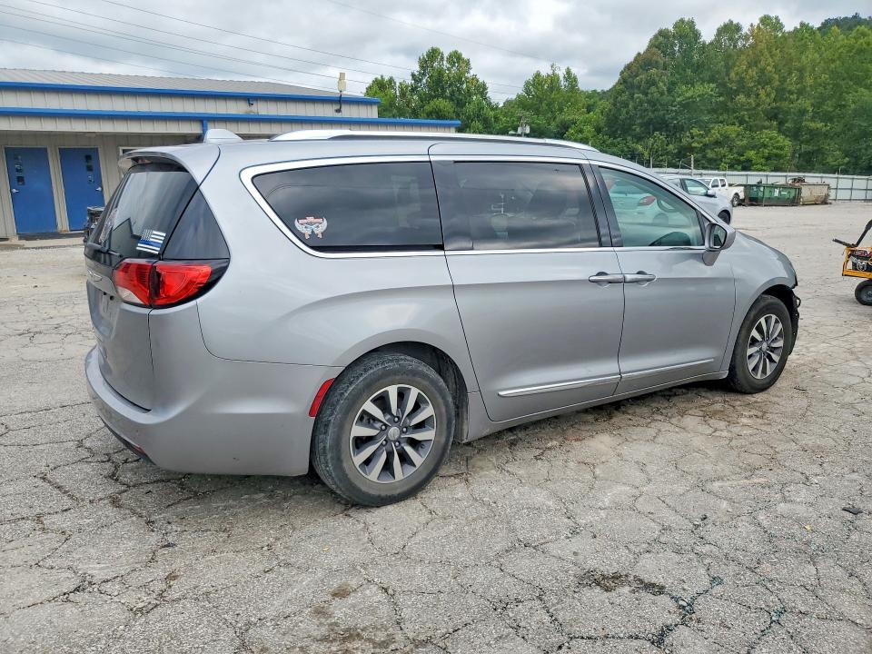 Продаж на аукціоні авто 2020 Chrysler Pacifica, vin: 2C4RC1EG4LR203493, номер лоту: 64217386