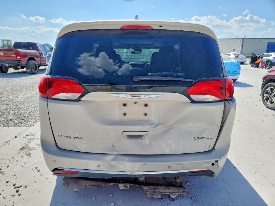 2017 Chrysler Pacifica მანქანა იყიდება აუქციონზე, vin: 2C4RC1GG5HR564932, აუქციონის ნომერი: 65404736