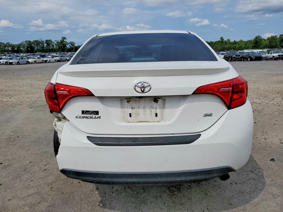 63729396 :رقم المزاد ، 2T1BURHE8HC832107 vin ، 2017 Toyota Corolla مزاد بيع