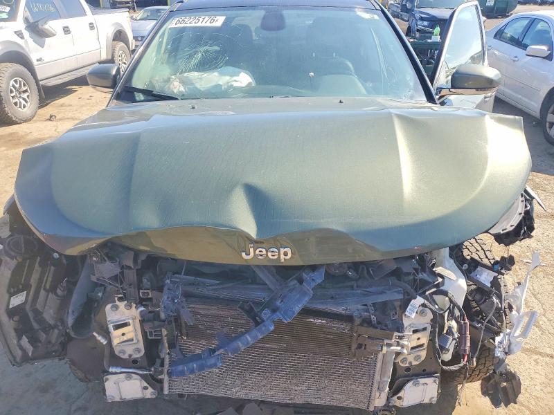 66225176 :رقم المزاد ، 3C4NJDCB1LT146180 vin ، 2020 Jeep Compass مزاد بيع