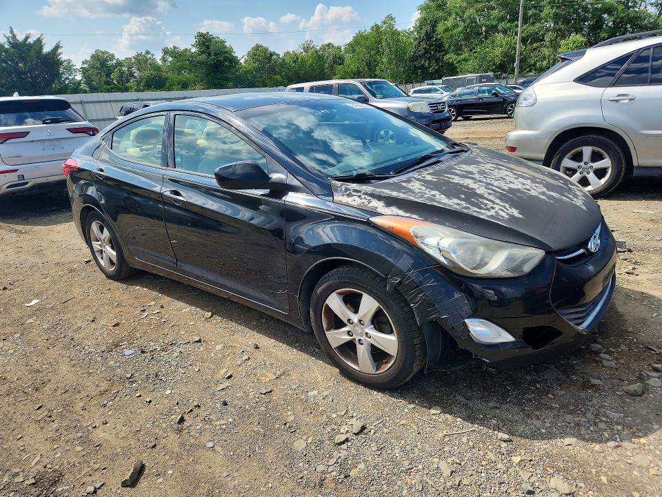 64282506 :رقم المزاد ، 5NPDH4AE3DH207924 vin ، 2013 Hyundai Elantra مزاد بيع