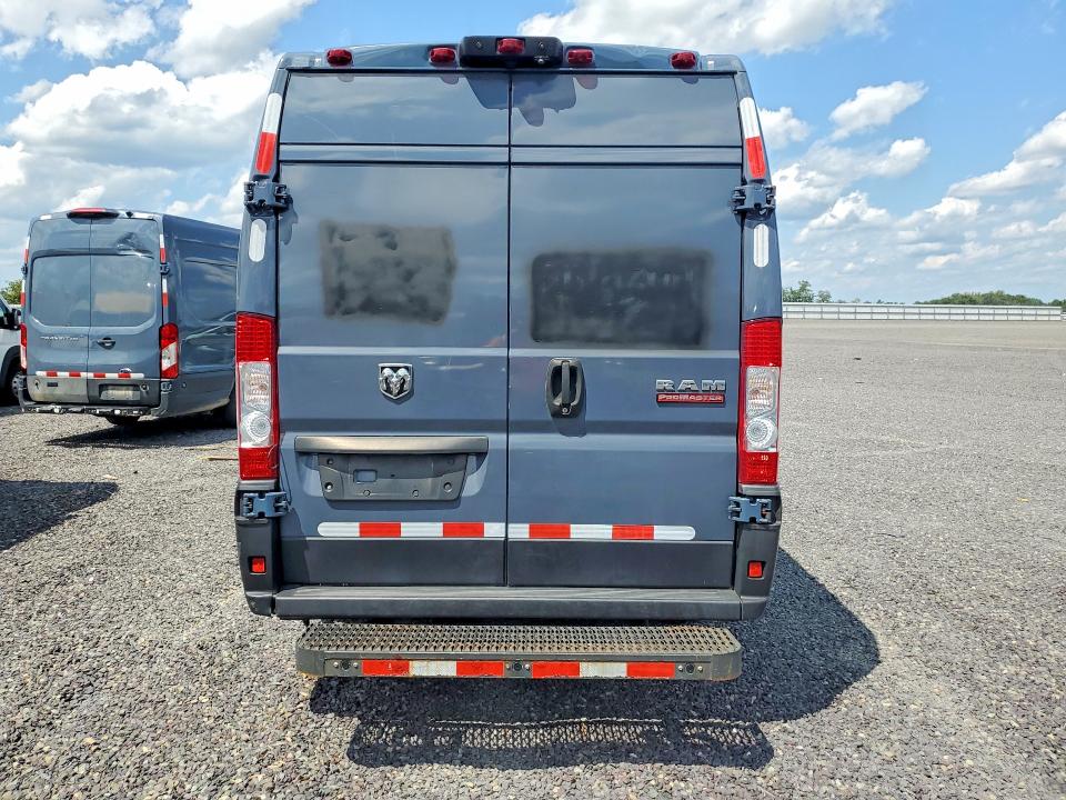 63836326 :رقم المزاد ، 3C6URVJG2LE142322 vin ، 2020 Ram Promaster 3500 مزاد بيع