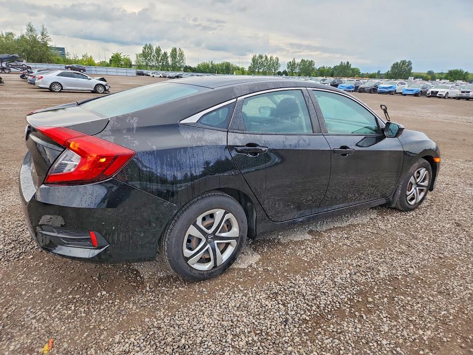 65627846 :رقم المزاد ، 2HGFC2F53HH027458 vin ، 2017 Honda Civic مزاد بيع
