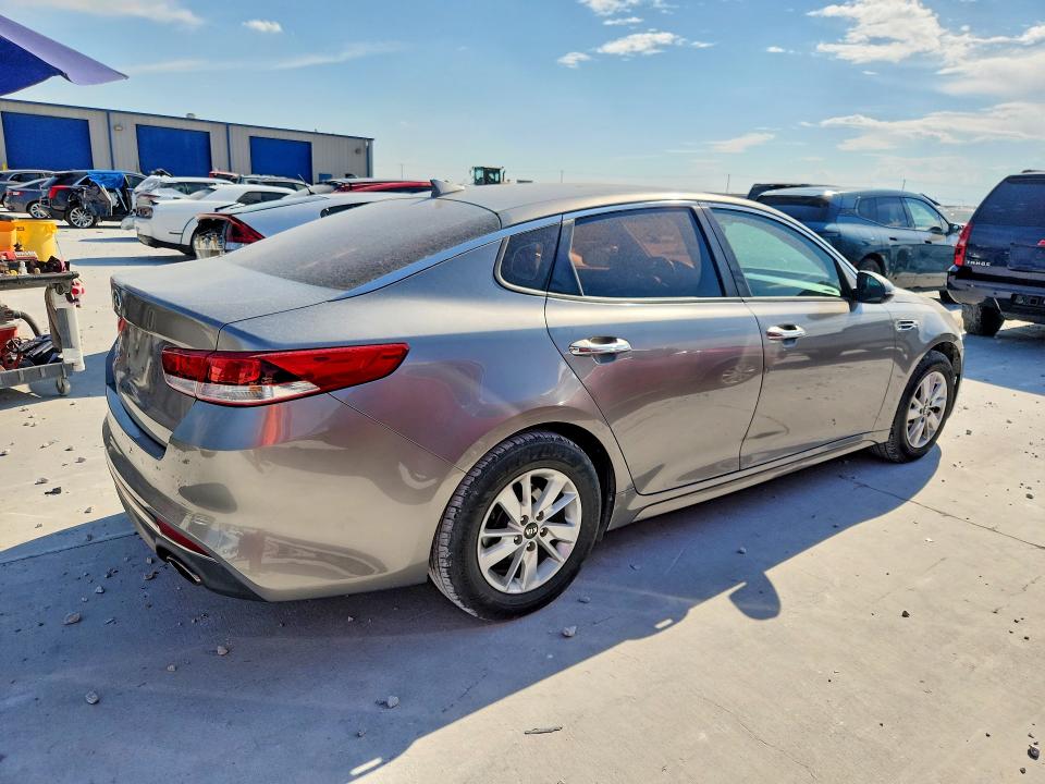 Продаж на аукціоні авто 2018 Kia Optima, vin: 5XXGT4L36JG179213, номер лоту: 66635706