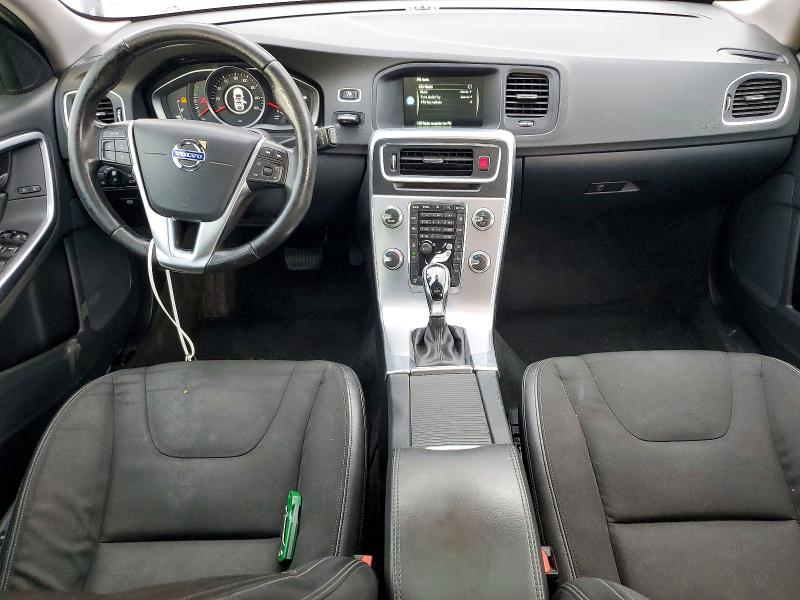 2017 Volvo V60 მანქანა იყიდება აუქციონზე, vin: YV140MEJ3H1345422, აუქციონის ნომერი: 63840476