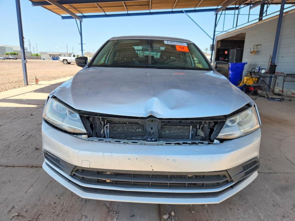 63863766 :رقم المزاد ، 3VW267AJ4GM319235 vin ، 2016 Volkswagen Jetta مزاد بيع