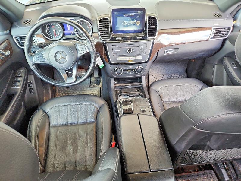 64260716 :رقم المزاد ، 4JGDF6EE8HA897965 vin ، 2017 Mercedes-benz Gls مزاد بيع