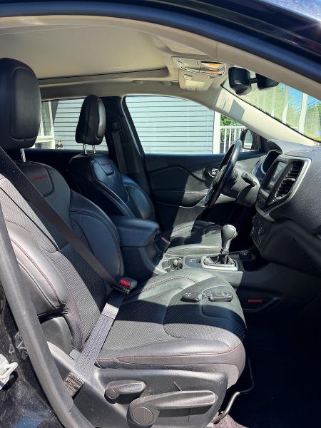 Продаж на аукціоні авто 2018 Jeep Cherokee, vin: 1C4PJMBX2JD522006, номер лоту: 64324846