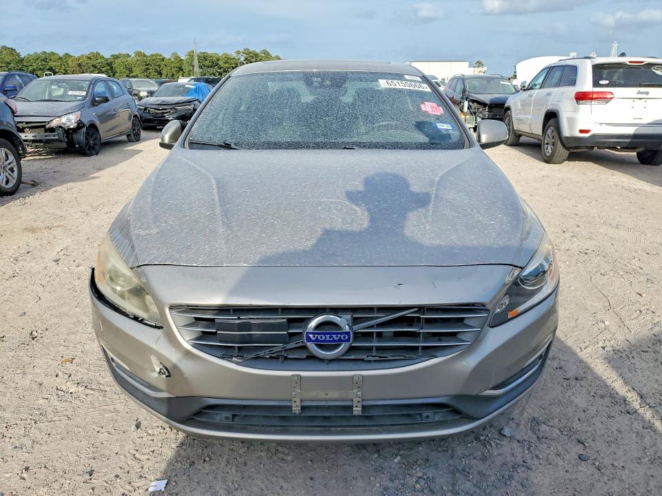 Продаж на аукціоні авто 2015 Volvo S60, vin: YV149MFM2F1346704, номер лоту: 65155666