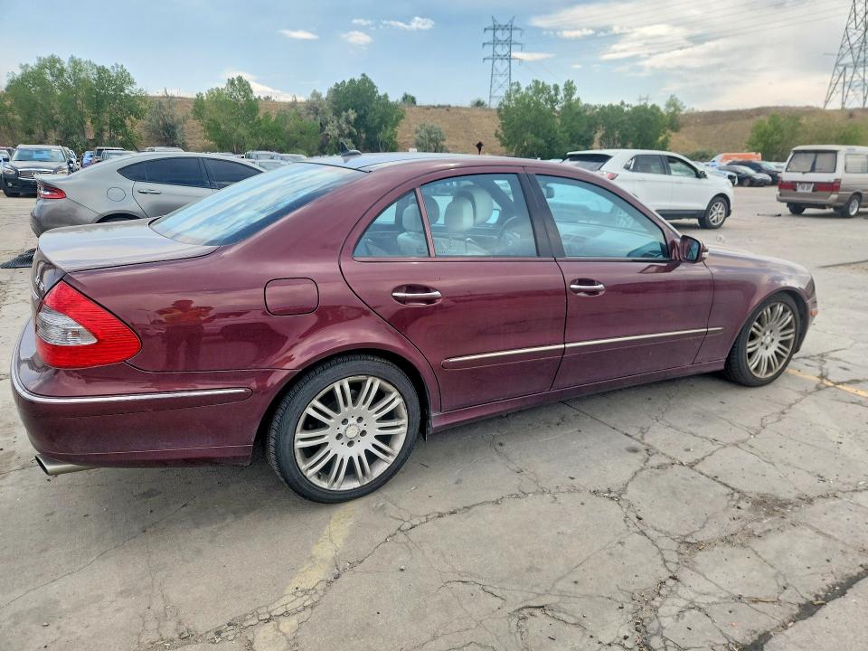 2007 Mercedes-benz E მანქანა იყიდება აუქციონზე, vin: WDBUF87X87B139243, აუქციონის ნომერი: 64481016