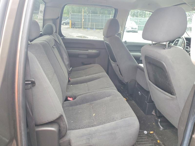 61940326 :رقم المزاد ، 2GCEK13M271573582 vin ، 2007 Chevrolet Silverado مزاد بيع