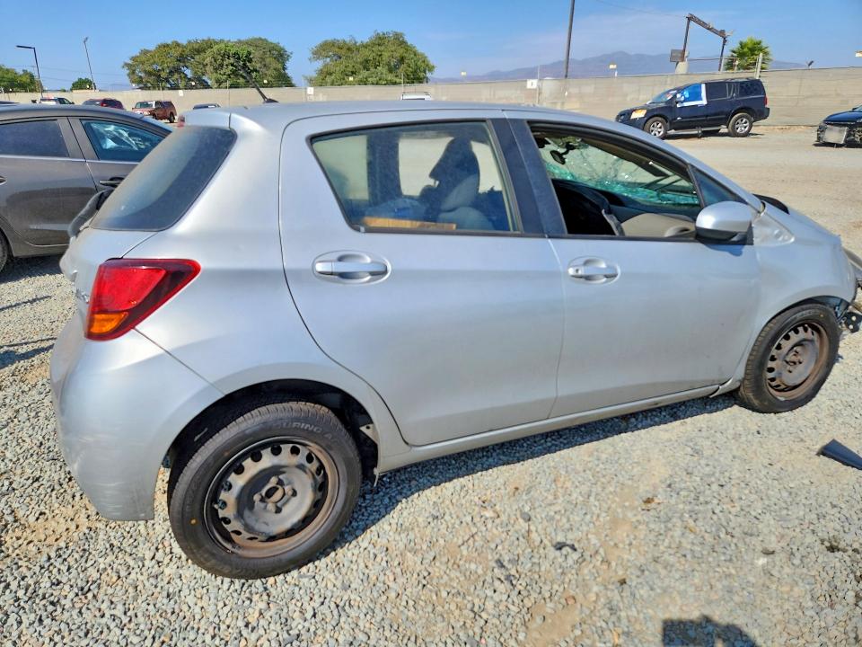 Продаж на аукціоні авто 2015 Toyota Yaris, vin: VNKKTUD34FA032195, номер лоту: 63623986
