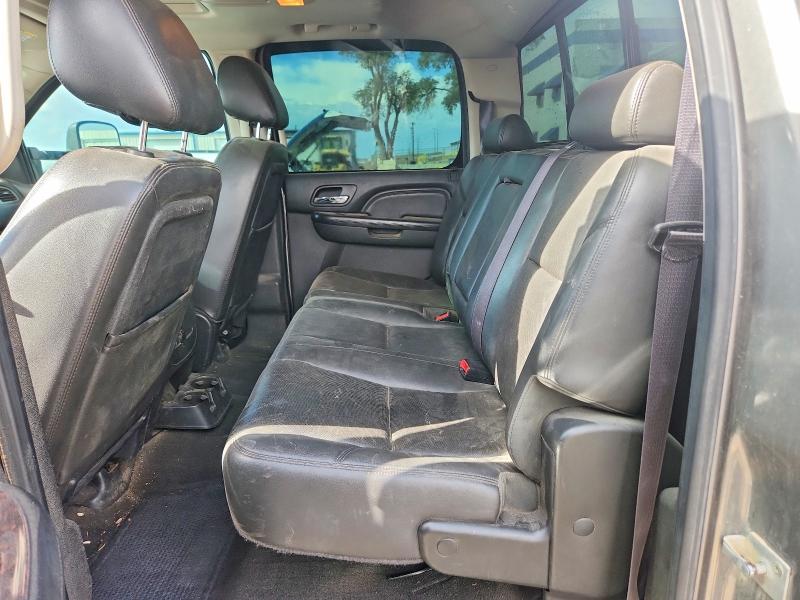 2013 Gmc Sierra მანქანა იყიდება აუქციონზე, vin: 1GT426C88DF220974, აუქციონის ნომერი: 64828436