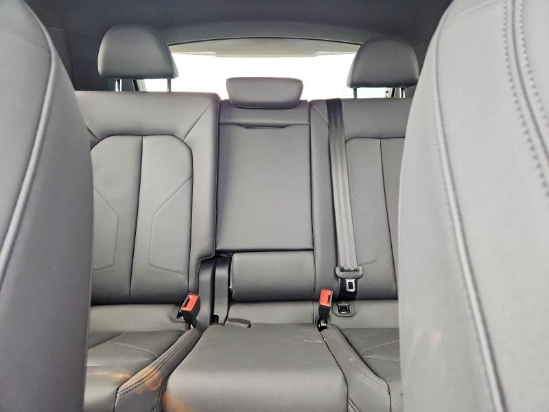 Продажа на аукционе авто 2025 Audi Q3, vin: WA1DECF30S1104551, номер лота: 65997926