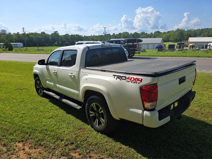 2017 Toyota Tacoma მანქანა იყიდება აუქციონზე, vin: 5TFCZ5AN2HX076803, აუქციონის ნომერი: 64514986