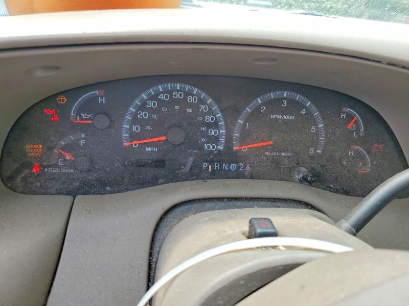2002 Ford Expedition მანქანა იყიდება აუქციონზე, vin: 1FMPU18L82LA45353, აუქციონის ნომერი: 64610006