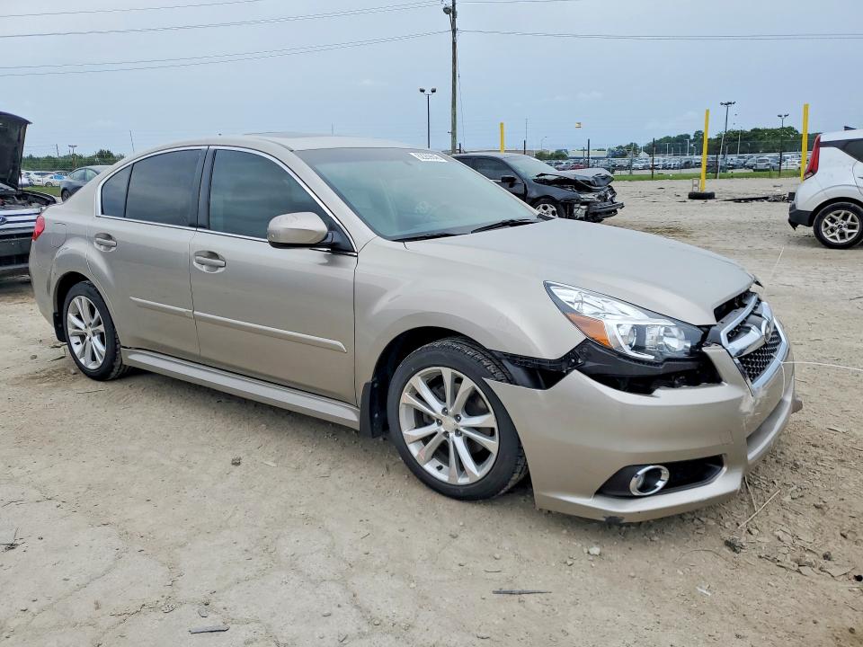 62269646 :رقم المزاد ، 4S3BMCM69E3021979 vin ، 2014 Subaru Legacy مزاد بيع