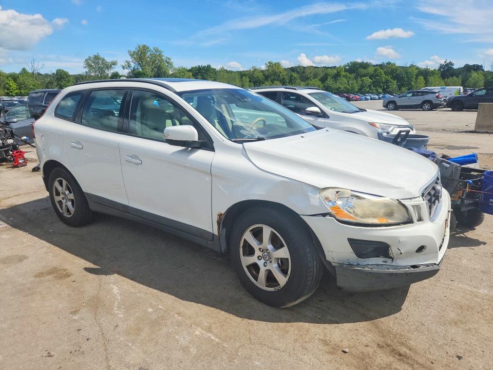 2010 Volvo Xc60 მანქანა იყიდება აუქციონზე, vin: YV4960DZ4A2060042, აუქციონის ნომერი: 66285996