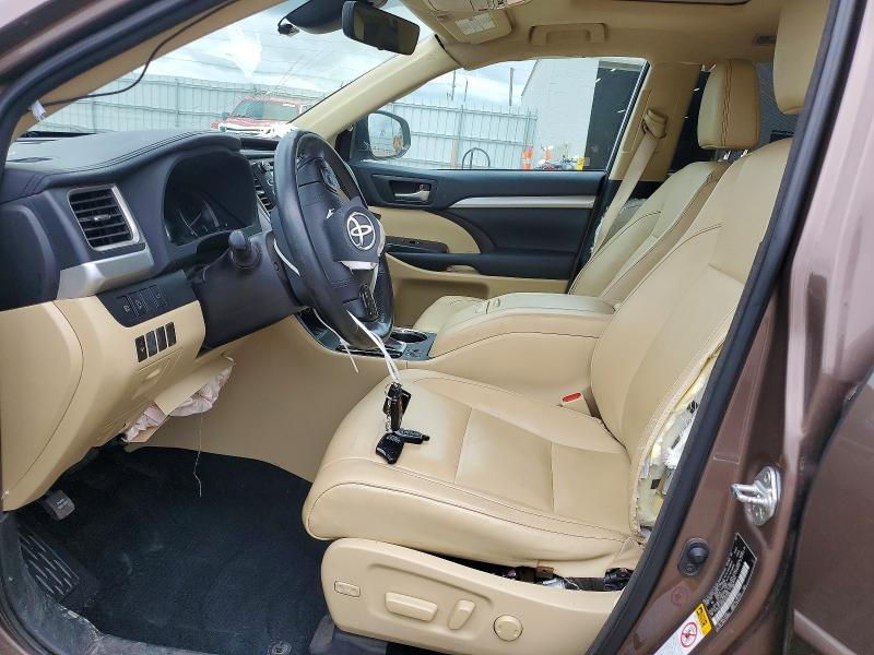 2018 Toyota Highlander მანქანა იყიდება აუქციონზე, vin: 5TDJZRFH8JS875059, აუქციონის ნომერი: 65174976