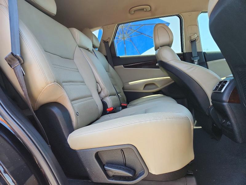 64280146 :رقم المزاد ، 5XYPH4A50GG101407 vin ، 2016 Kia Sorento مزاد بيع
