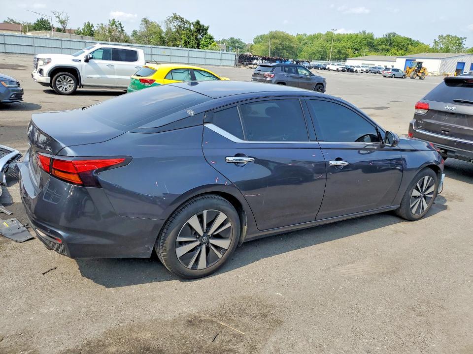 Продажа на аукционе авто 2019 Nissan Altima, vin: 1N4BL4EV6KC230970, номер лота: 64825316