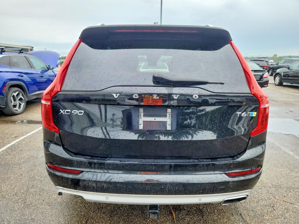 65188426 :رقم المزاد ، YV4A22PK1G1028229 vin ، 2016 Volvo Xc90 مزاد بيع
