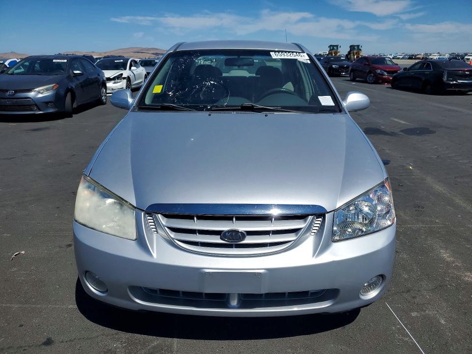 65932646 :رقم المزاد ، KNAFE122145026127 vin ، 2004 Kia Spectra مزاد بيع