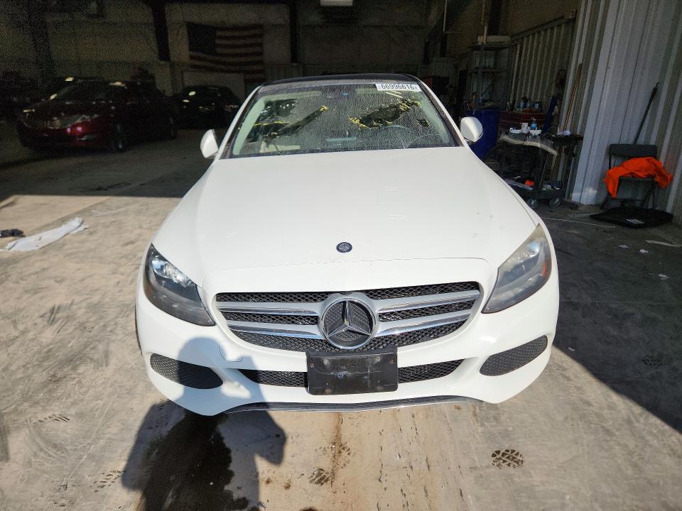 66996616 :رقم المزاد ، 55SWF4KB7GU126610 vin ، 2016 Mercedes-benz C مزاد بيع