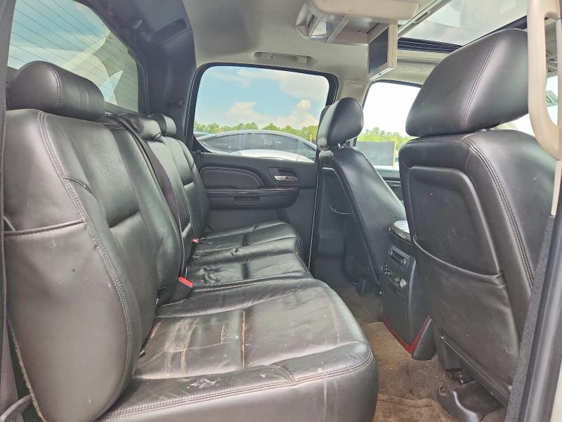 64648106 :رقم المزاد ، 3GYVKNEF4AG234546 vin ، 2010 Cadillac Escalade مزاد بيع