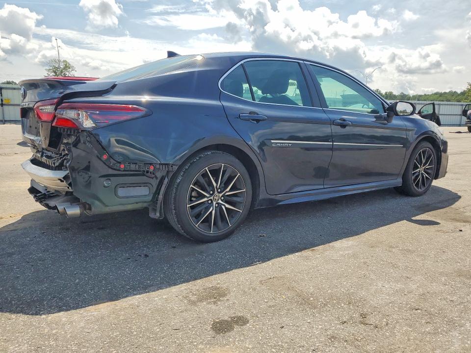 2021 Toyota Camry მანქანა იყიდება აუქციონზე, vin: 4T1G11AKXMU402538, აუქციონის ნომერი: 66547306
