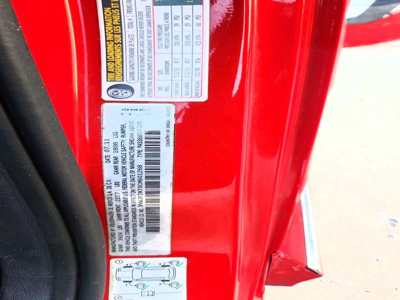 64903996 :رقم المزاد ، 3VWJP7ATXCM601268 vin ، 2012 Volkswagen Beetle مزاد بيع
