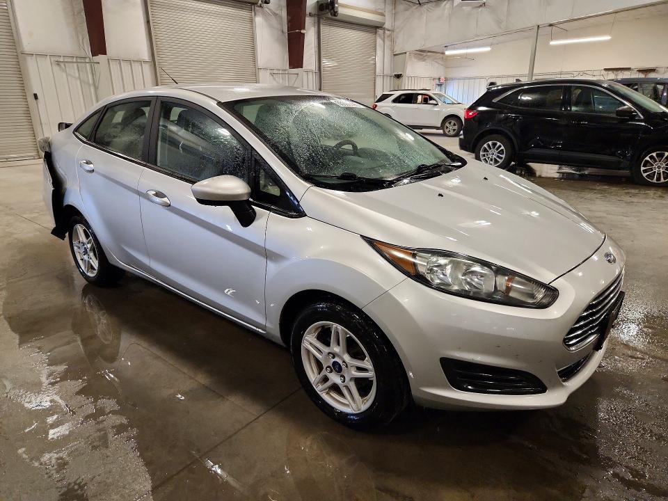 65598596 :رقم المزاد ، 3FADP4BJ6JM112655 vin ، 2018 Ford Fiesta مزاد بيع