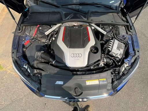 2018 Audi S5 მანქანა იყიდება აუქციონზე, vin: WAUC4CF55JA011381, აუქციონის ნომერი: 64951306