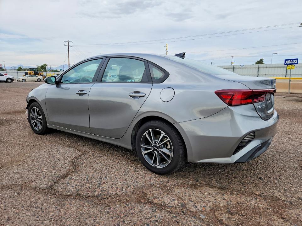 64850556 :رقم المزاد ، 3KPF24AD1NE482635 vin ، 2022 Kia Forte مزاد بيع